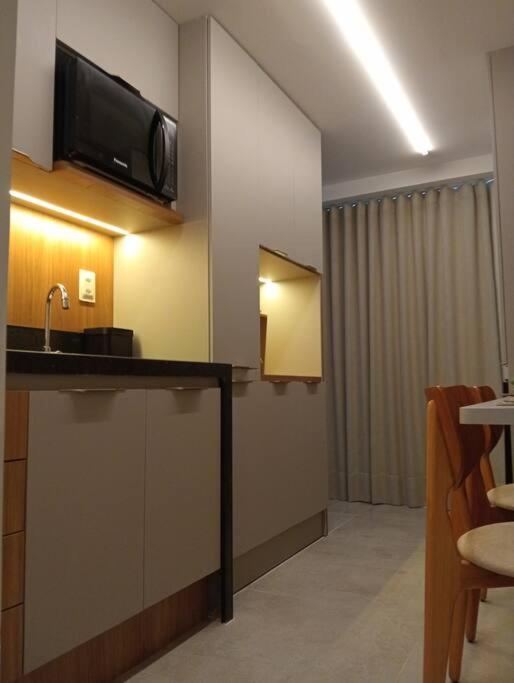 Legacy 702 Apartment *